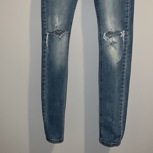 HIGH RISE SKINNY JEANS (4) - Picture 5 of 15